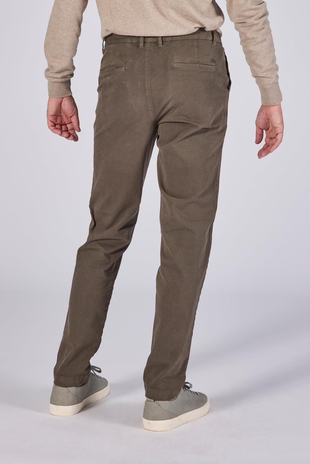 ELLIOT-P 23 BROWN – Zilton