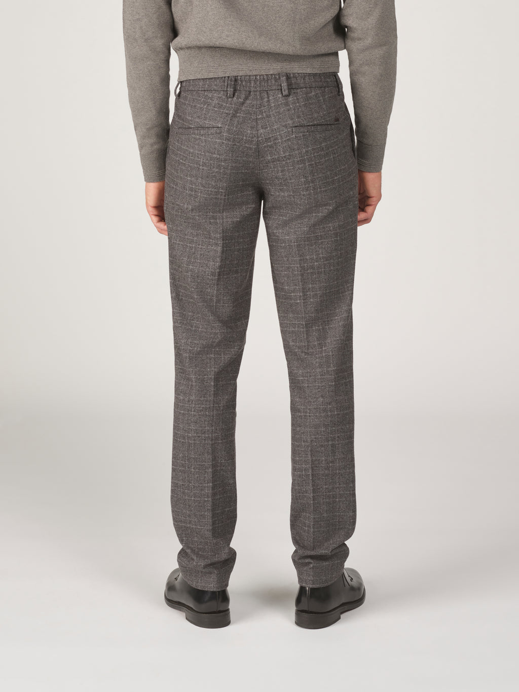 ERNST 61 - 234 CHARCOAL