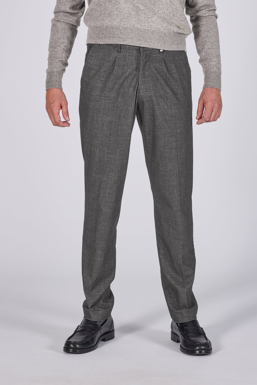 EVERT 62 GREY SHADOW