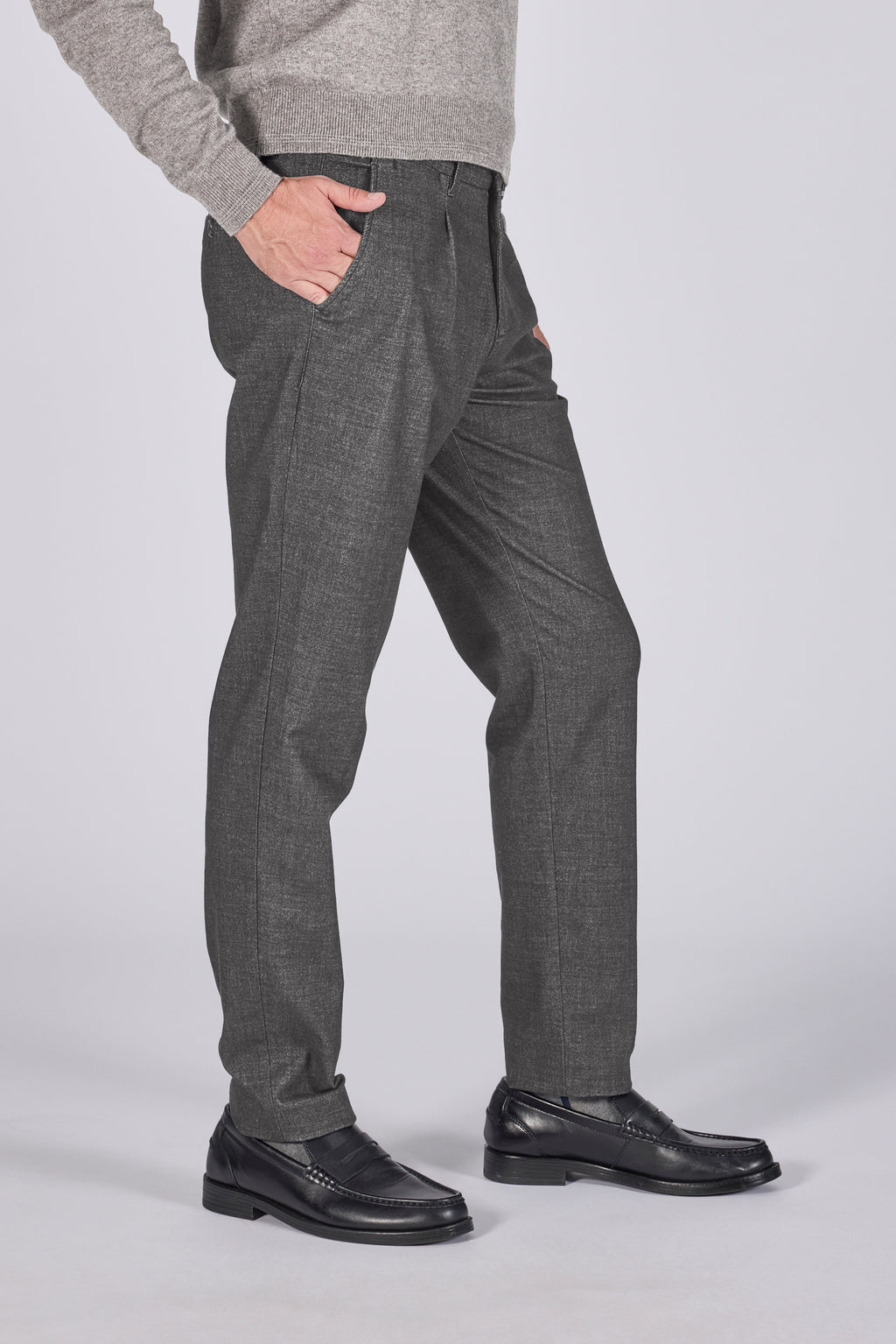 EVERT 62 GREY SHADOW
