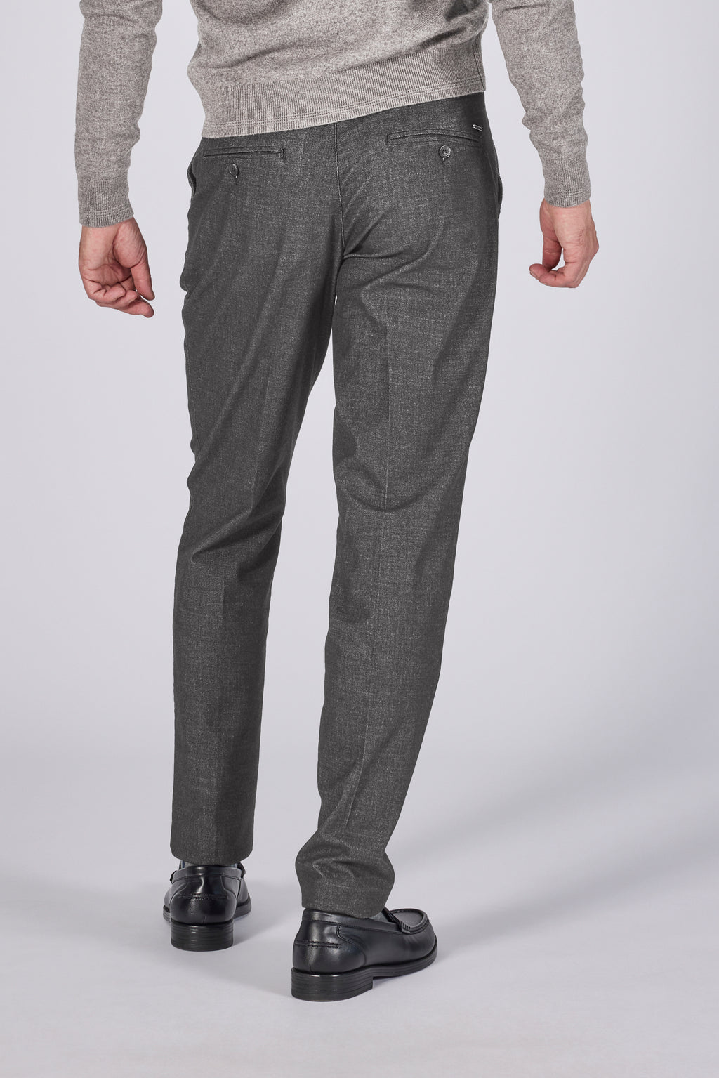 EVERT 62 GREY SHADOW