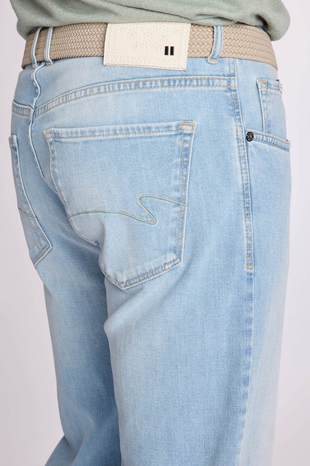 GEORGE 08 - 911 LIGHT DENIM S26