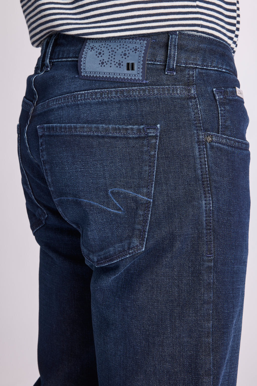 GEORGE 08 - 942 DARK INDIGO S26
