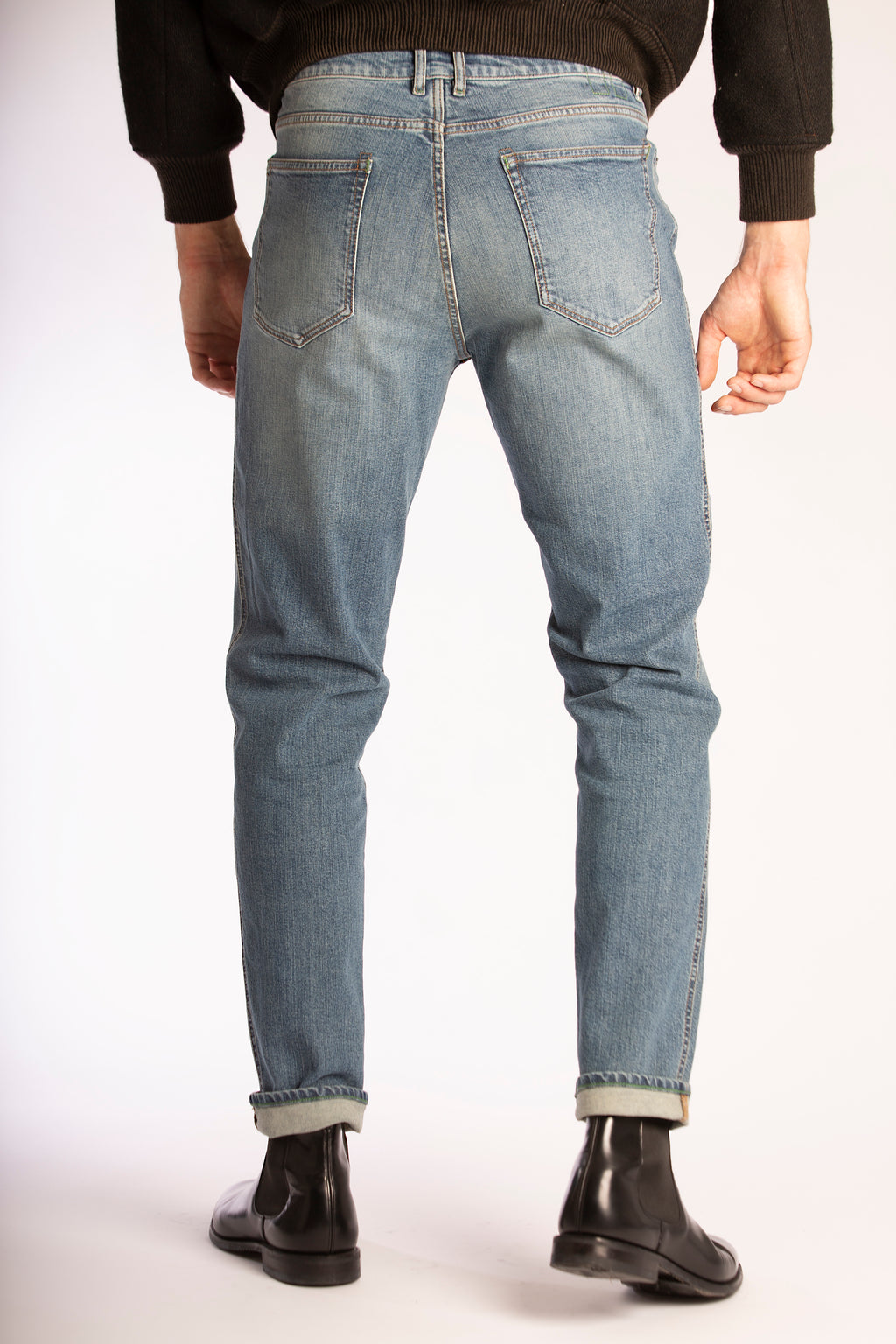 GREG 03 - 920 MID BLUE DENIM