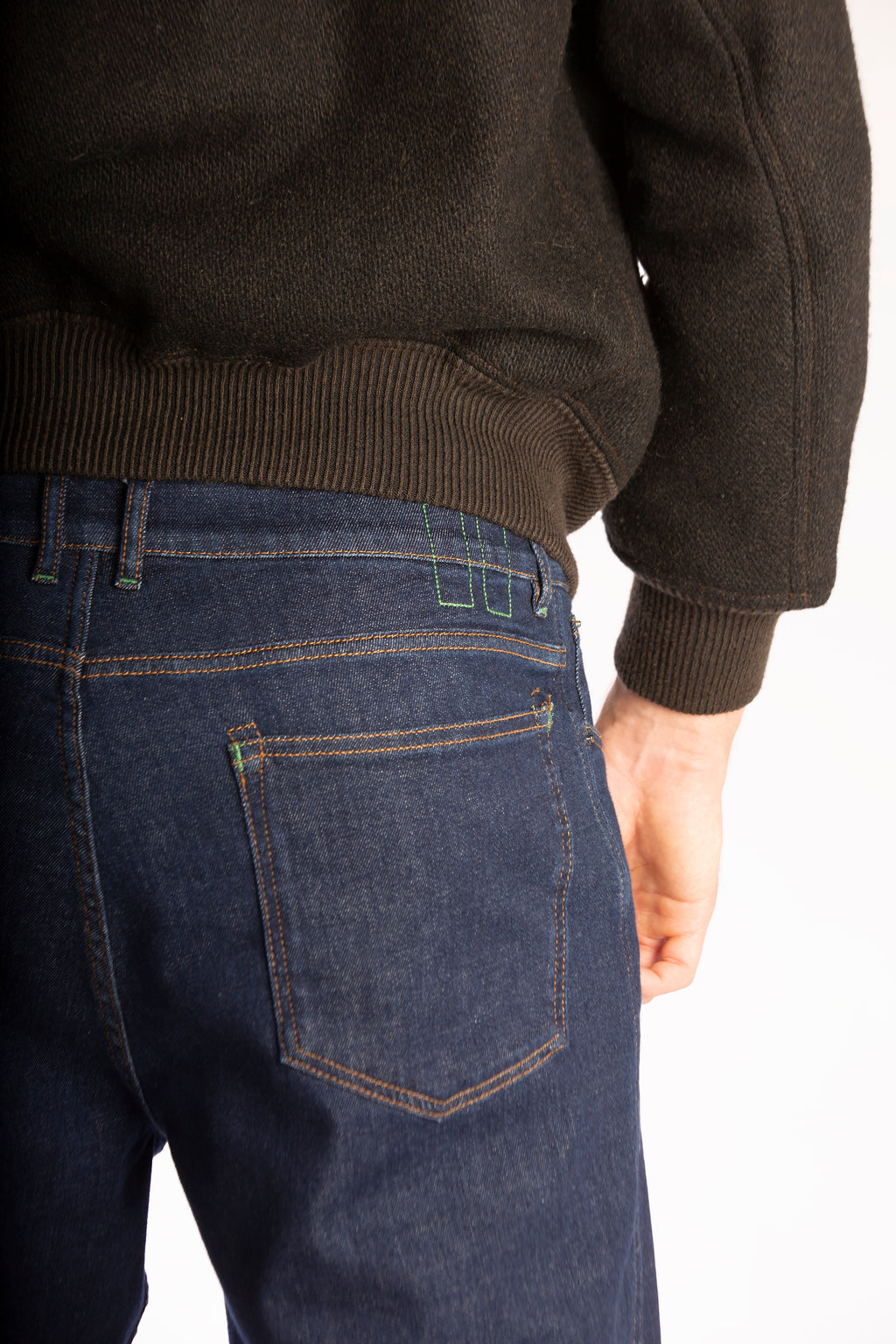 GREG 05 - 929 MEDIUM INDIGO