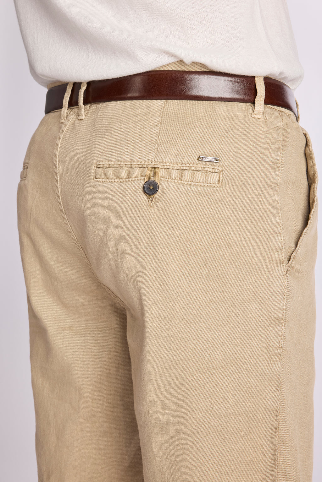 KANE-P 25 - 122 EGGSHELL S26