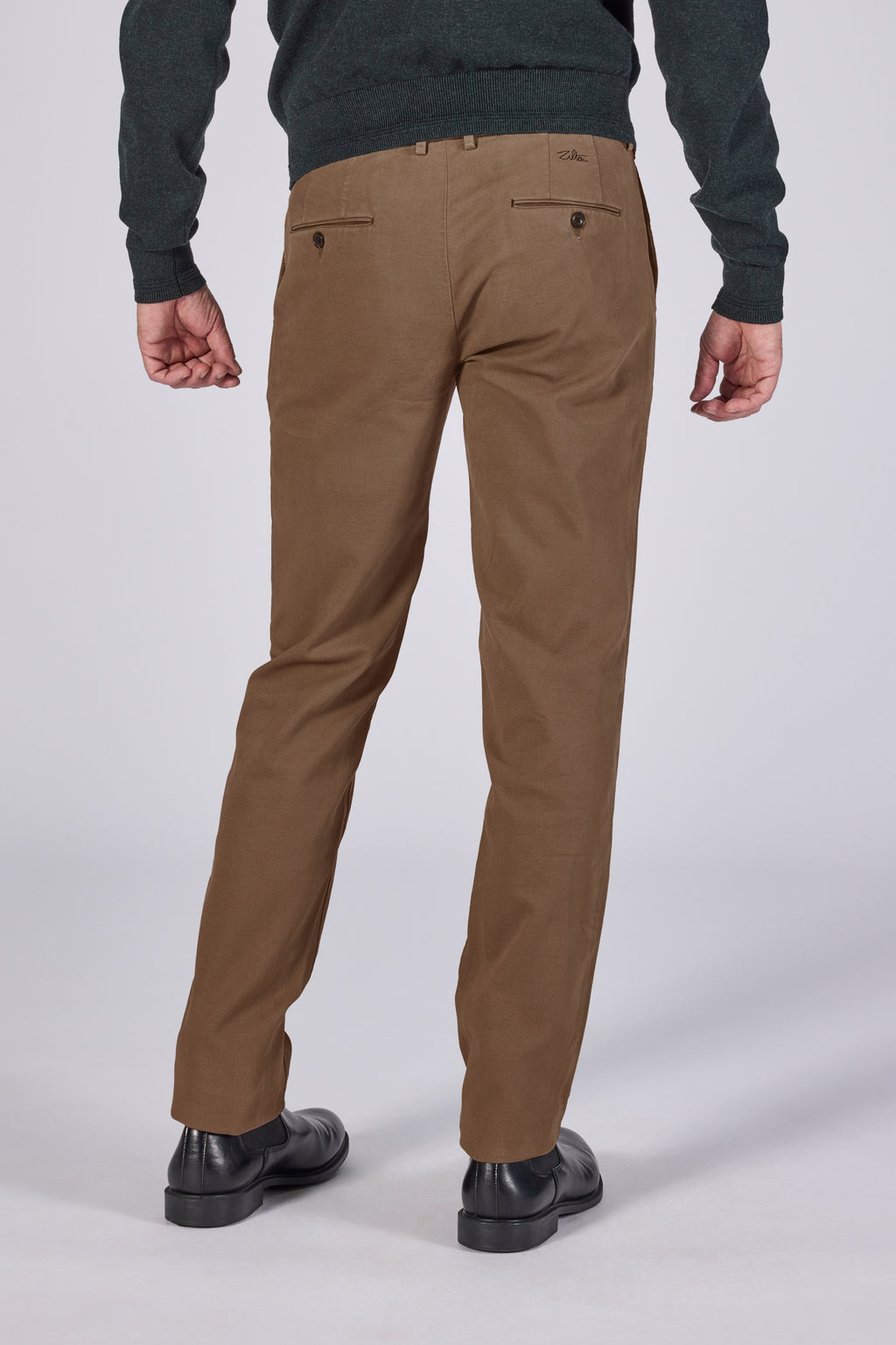 MAGNUS-A 24 CAMEL – Zilton