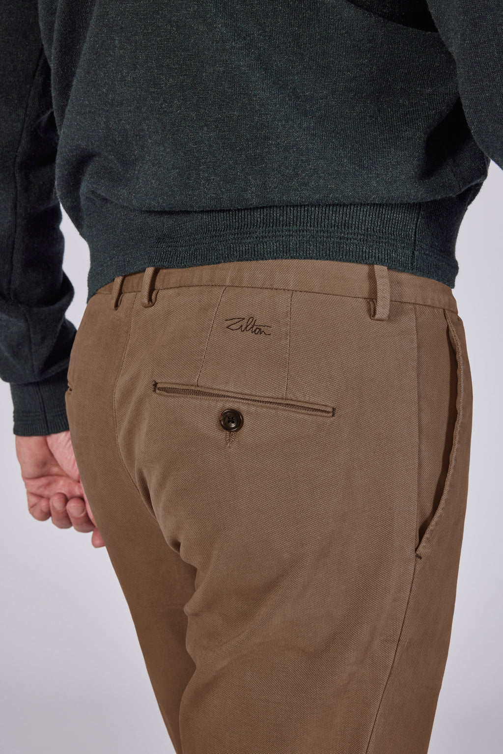 MAGNUS-A 24 CAMEL – Zilton