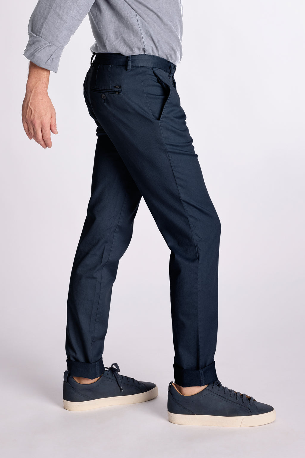 MAGNUS-A 32 - 393 DARK NAVY S26