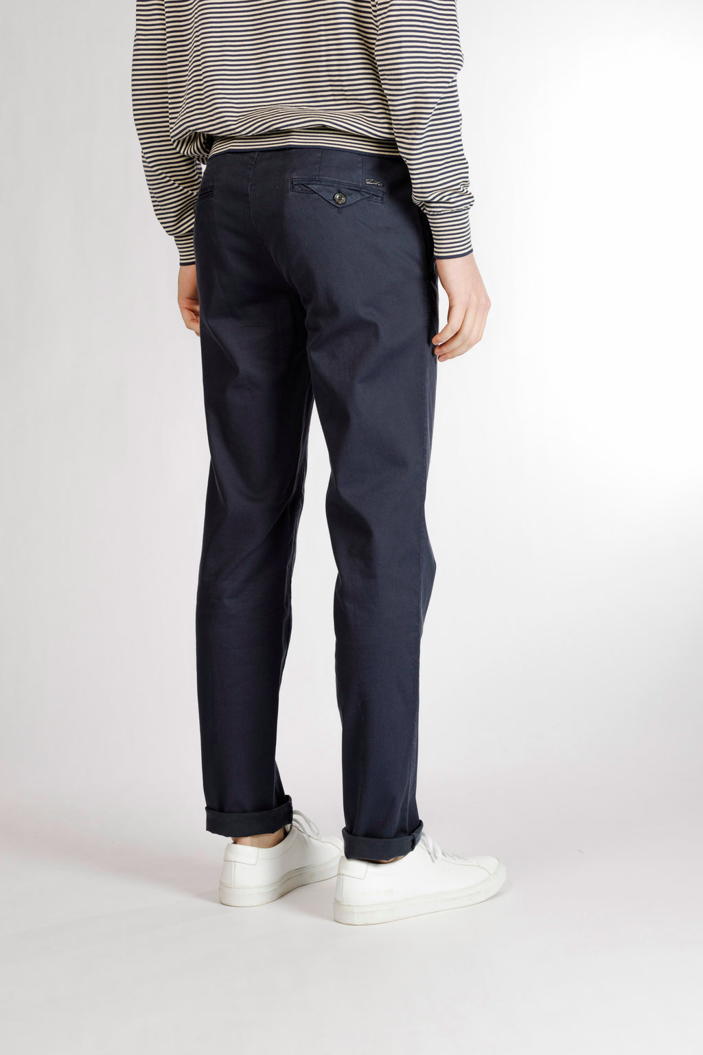 MAGNUS-P 26 - 393 DARK NAVY