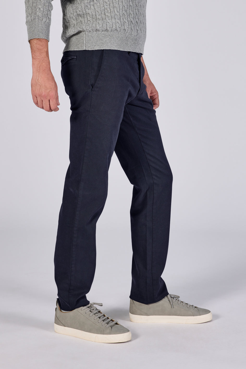 MAGNUS-P 27 ROYAL BLUE – Zilton