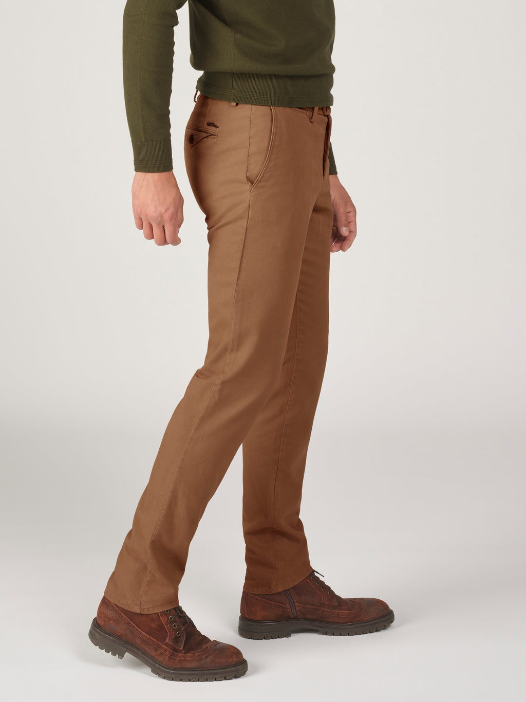 MAGNUS-P 27 - 451 CARAMEL