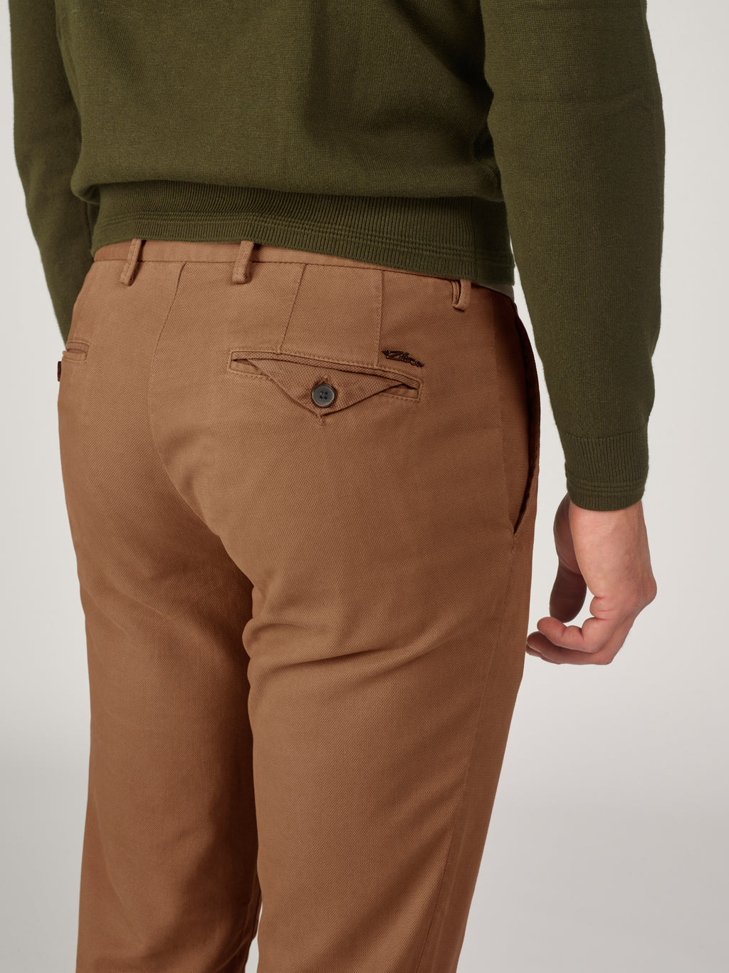 MAGNUS-P 27 - 451 CARAMEL