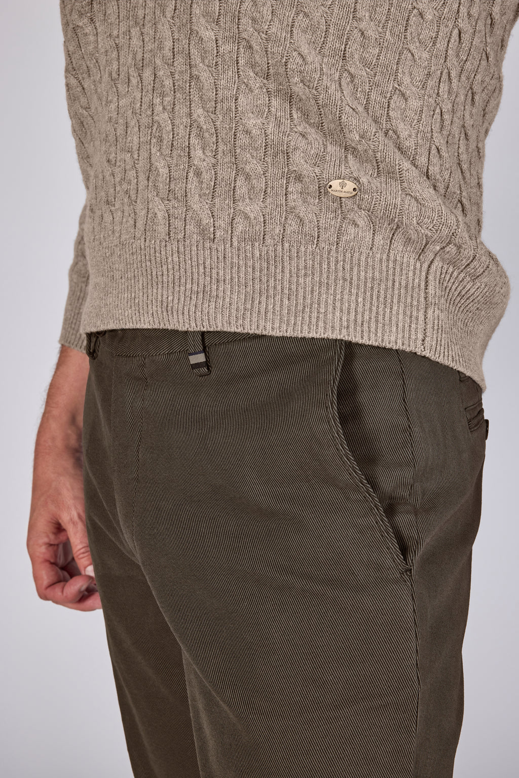 MAGNUS-P 27 BROWN – Zilton