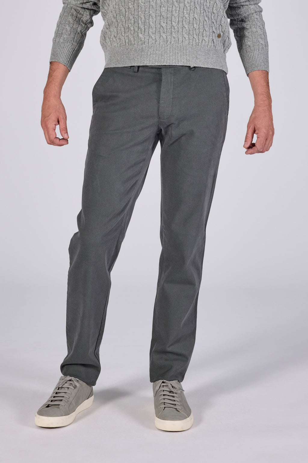 MAGNUS-P 27 GREY – Zilton
