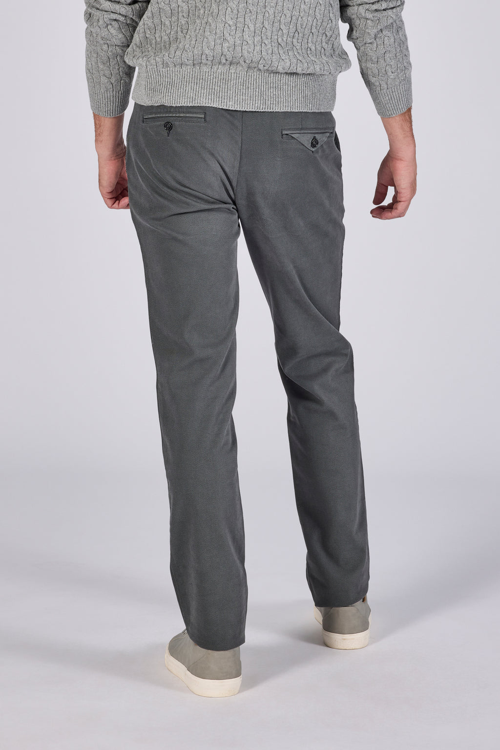 MAGNUS-P 27 GREY – Zilton