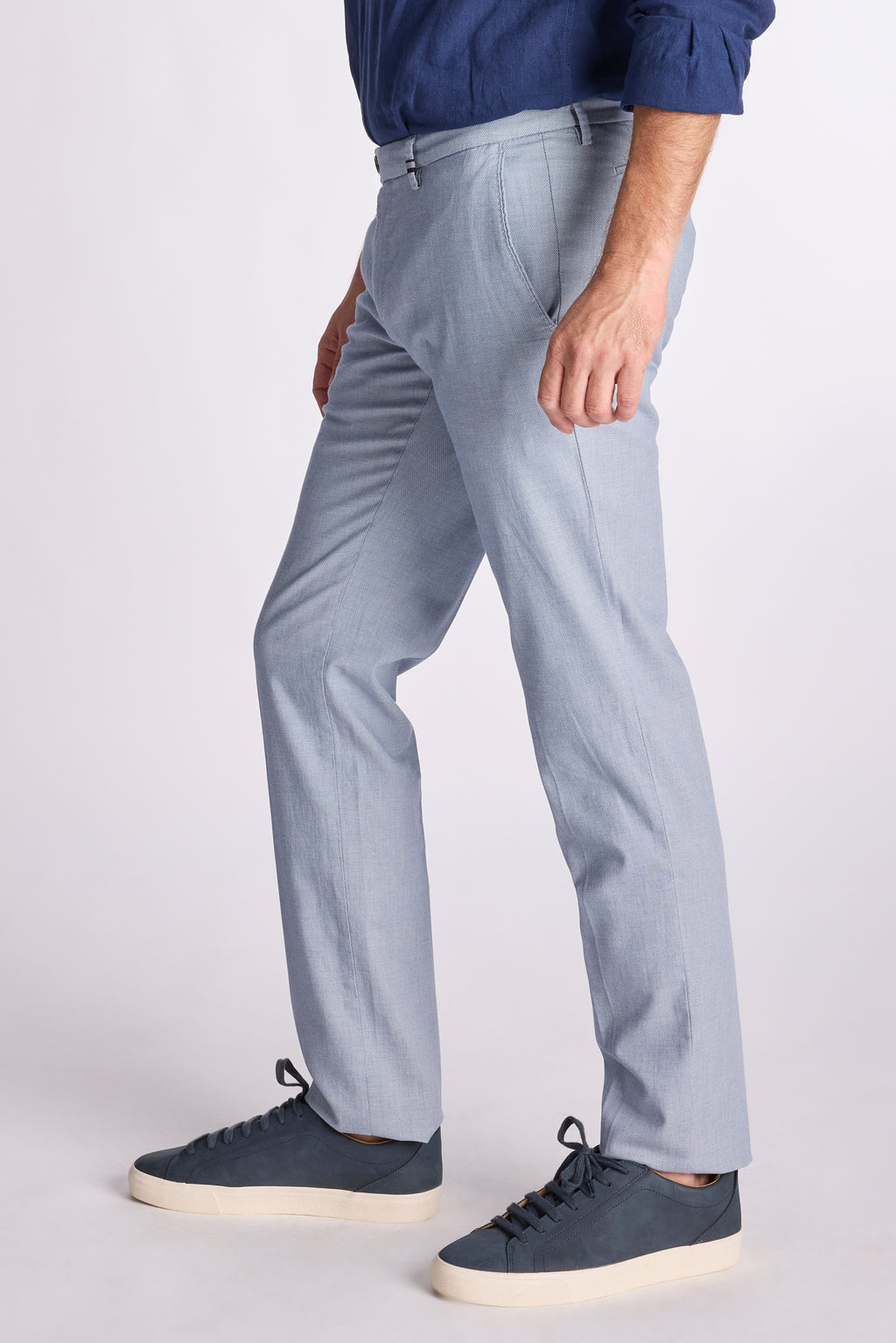 MAGNUS 55 - 301 PALE SKY S26