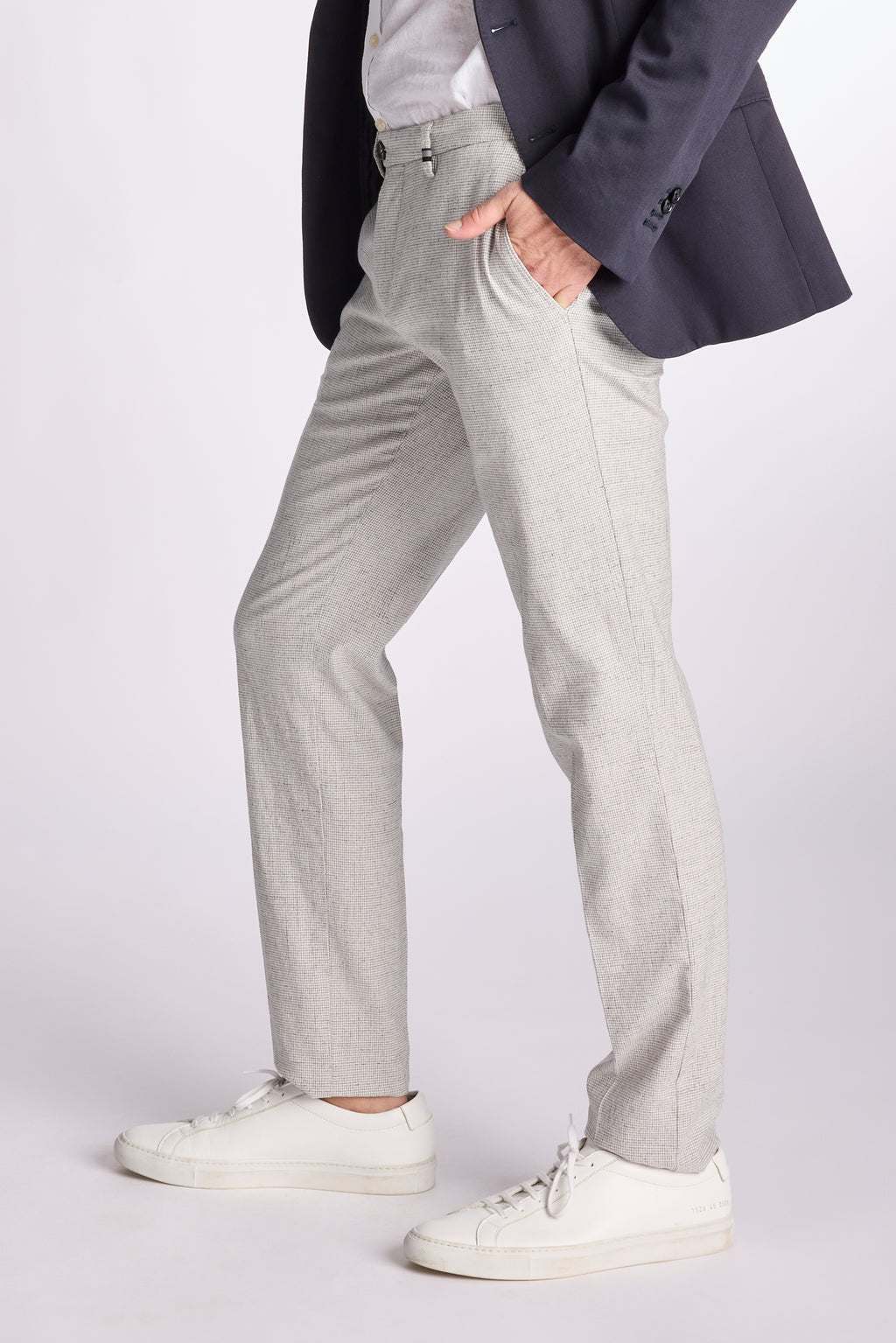 MAGNUS 56 - 140 CHALK S26