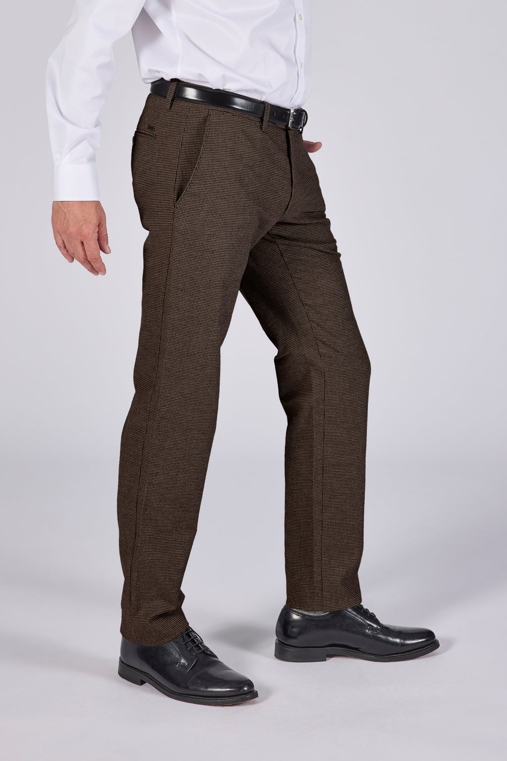 MAGNUS 71 BLACK BROWN