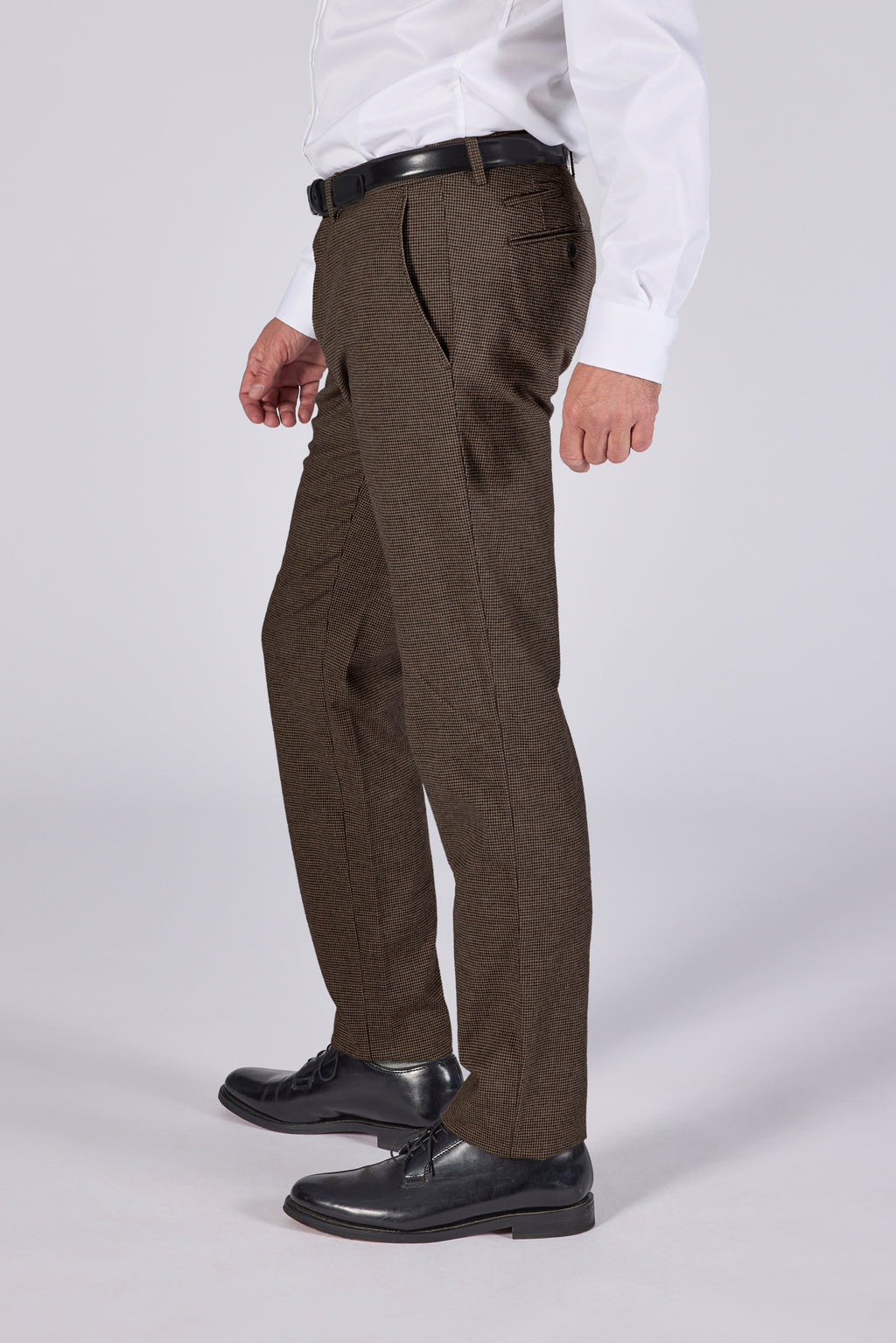 MAGNUS 71 BLACK BROWN