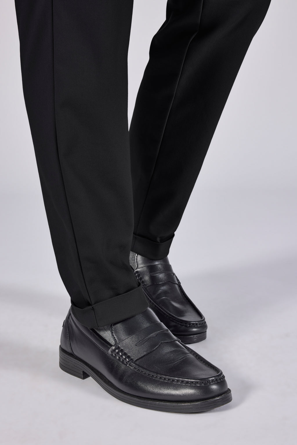ROB-D 37 BLACK