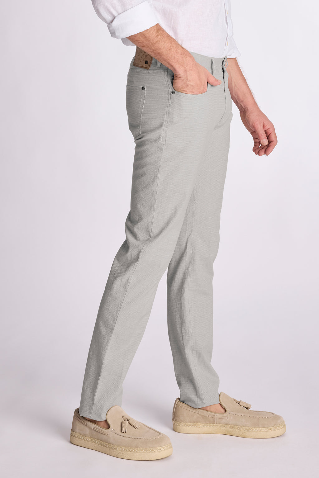 RODGER-L 36 - 140 CHALK S26