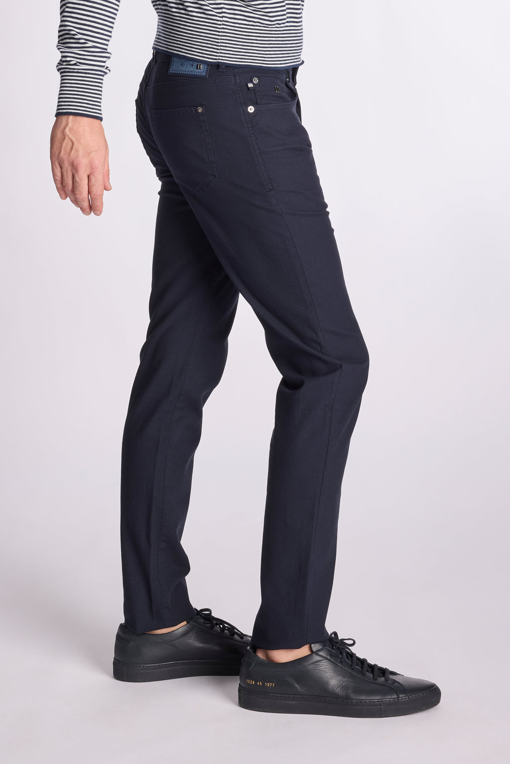 RODGER-L 55 - 393 DARK NAVY S26
