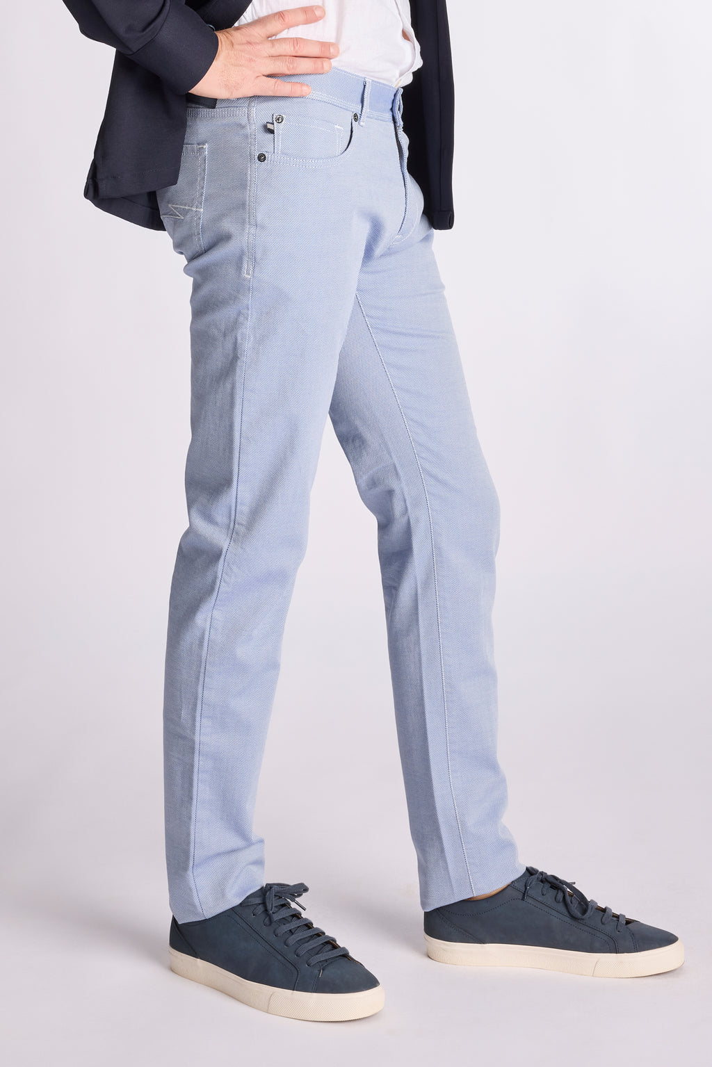 RODGER-P 29 - 104 IVORY S26