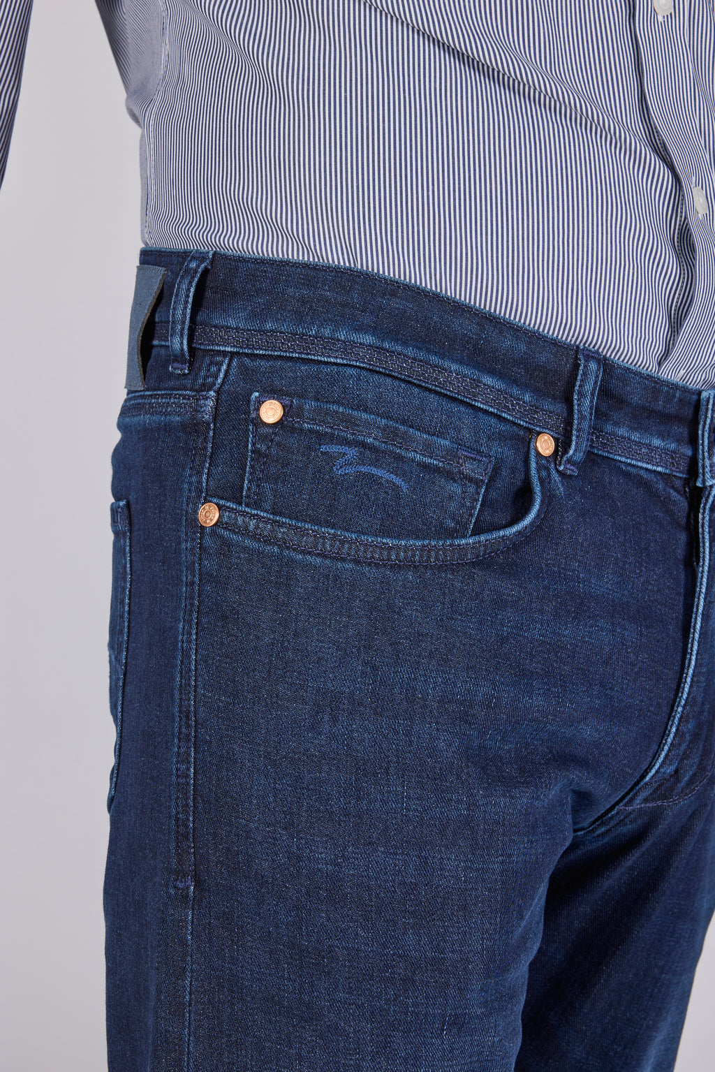RODGER 08 BLUE INDIGO