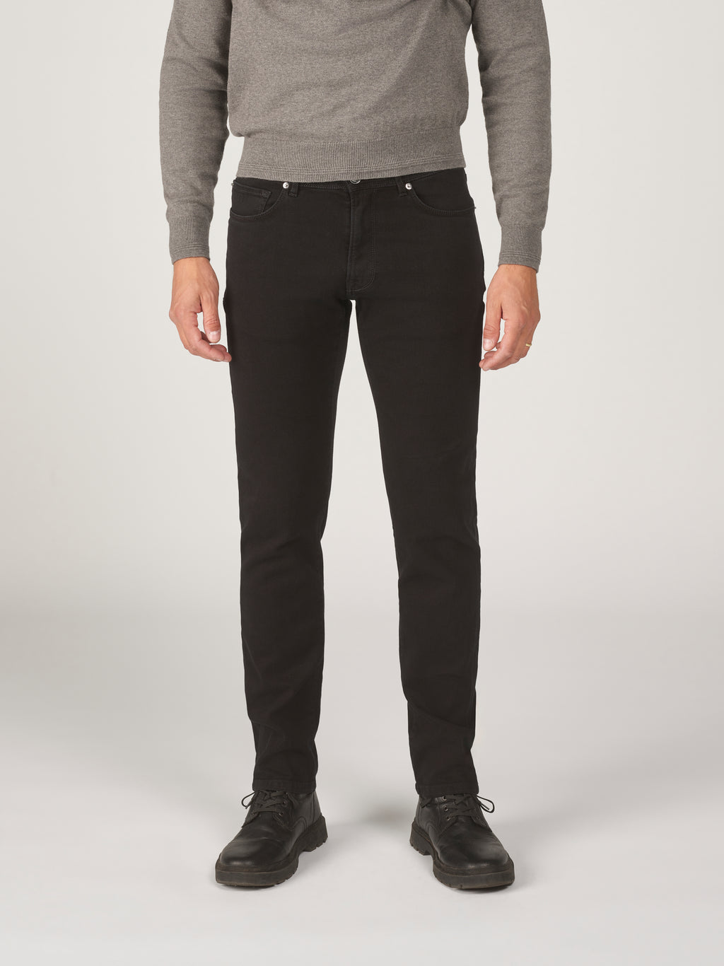 RODGER 11 - 999 BLACK-BLACK