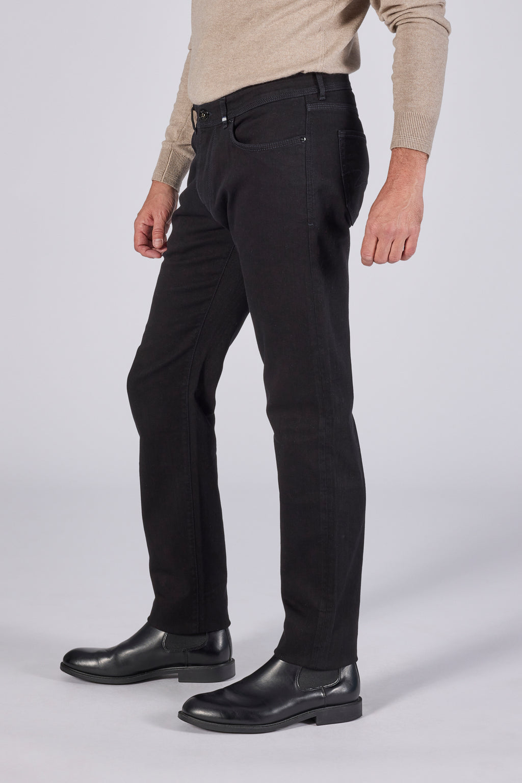 RODGER 11 BLACK-BLACK