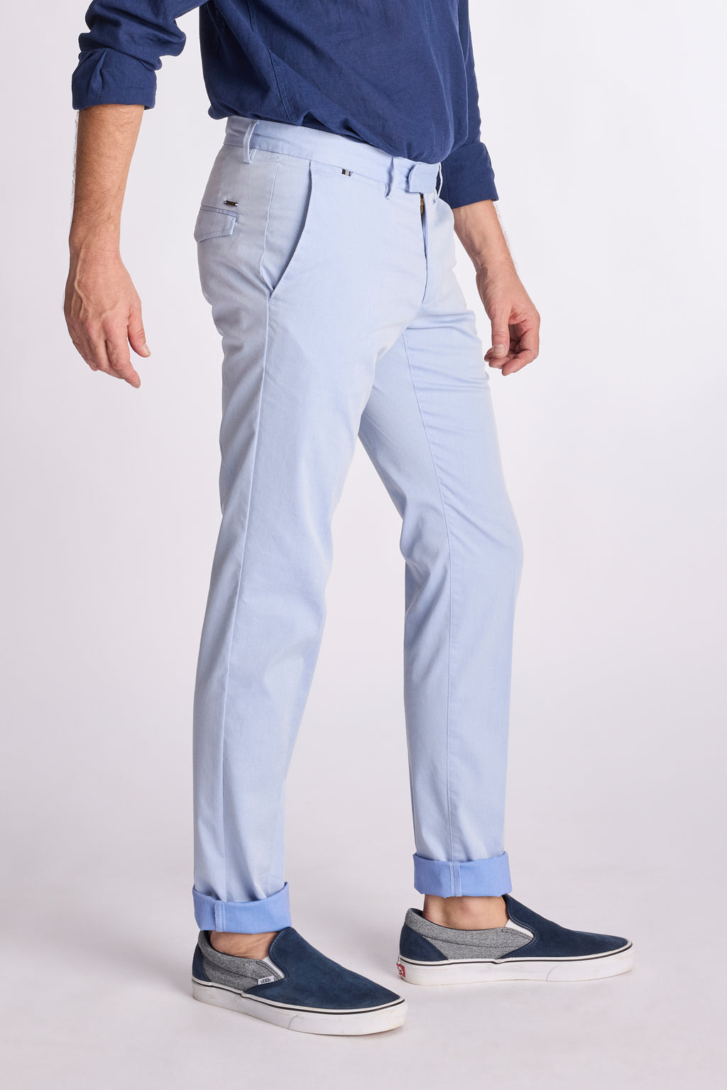 SIDNEY-D 44 - 302 LIGHT BLUE S26